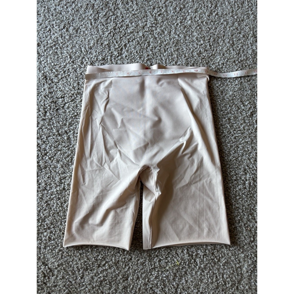 SPANX Womens Small Beige Shorts Shapewear Casual Shaping Stretch Neutral Nude - Picture 7 of 7